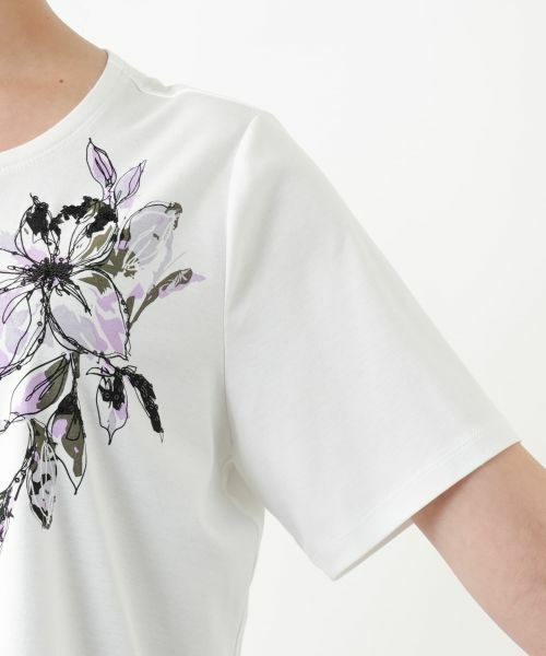 Leilian PLUS HOUSE / レリアンプラスハウス Tシャツ | 花柄クルーネックカットソー | 詳細10