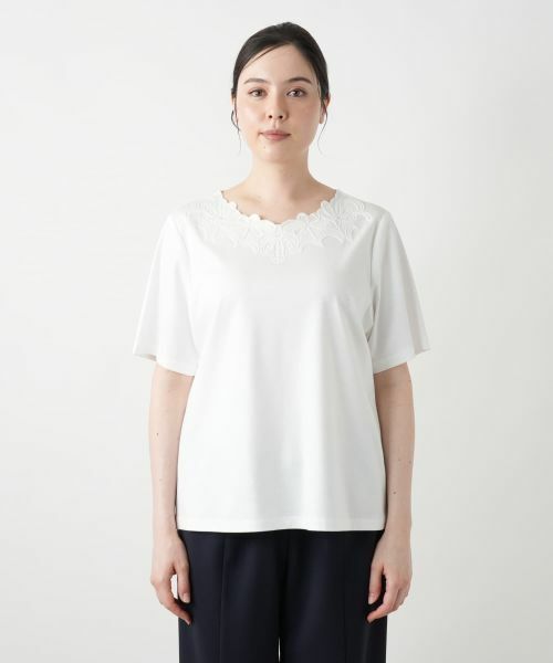 Leilian PLUS HOUSE / レリアンプラスハウス カットソー | フラワー刺繍Tシャツ【Leilian WHITE LABEL】 | 詳細7