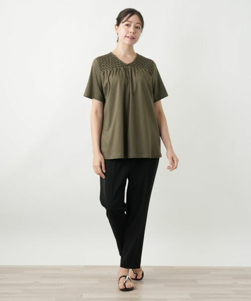 Leilian PLUS HOUSE / レリアンプラスハウス カットソー | デザインVネックカットソー【Leilian WHITE LABEL】 | 詳細1