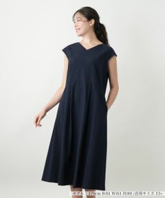 Leilian PLUS HOUSE / レリアンプラスハウス ドレス | Vネックフレアワンピース【Leilian WHITE LABEL】