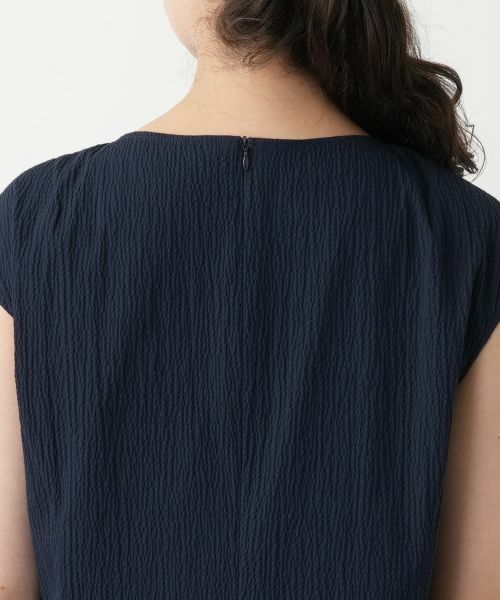 Leilian PLUS HOUSE / レリアンプラスハウス ドレス | Vネックフレアワンピース【Leilian WHITE LABEL】 | 詳細11