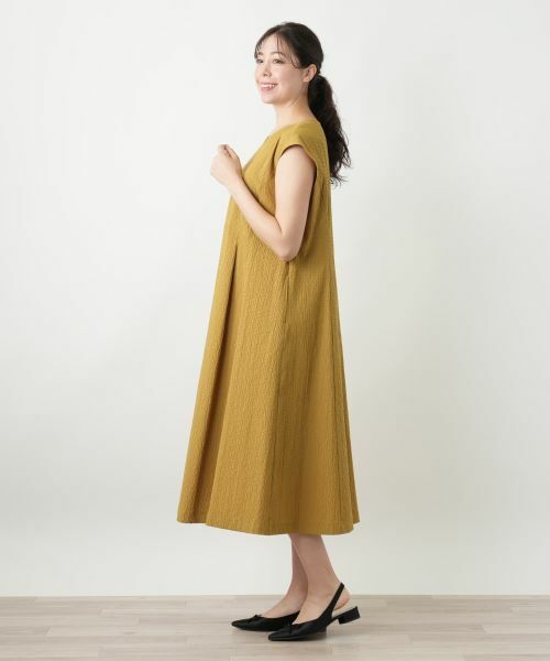 Leilian PLUS HOUSE / レリアンプラスハウス ドレス | Vネックフレアワンピース【Leilian WHITE LABEL】 | 詳細2