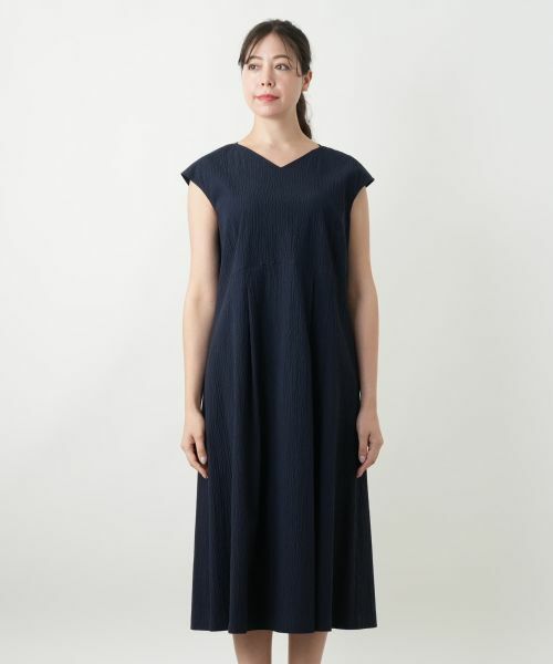 Leilian PLUS HOUSE / レリアンプラスハウス ドレス | Vネックフレアワンピース【Leilian WHITE LABEL】 | 詳細7