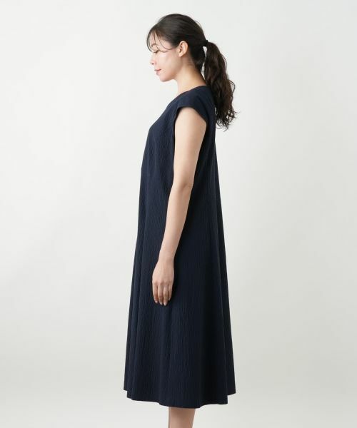 Leilian PLUS HOUSE / レリアンプラスハウス ドレス | Vネックフレアワンピース【Leilian WHITE LABEL】 | 詳細8