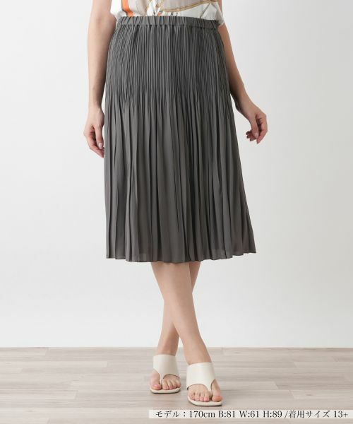 Leilian PLUS HOUSE/レリアンプラスハウス プリーツスカート【Leilian WHITE LABEL】 チャコール系 13+ Leilian PLUS HOUSE/レリアンプラスハウス プリーツスカート【Leilian WHITE LABEL】 チャコール系 13+