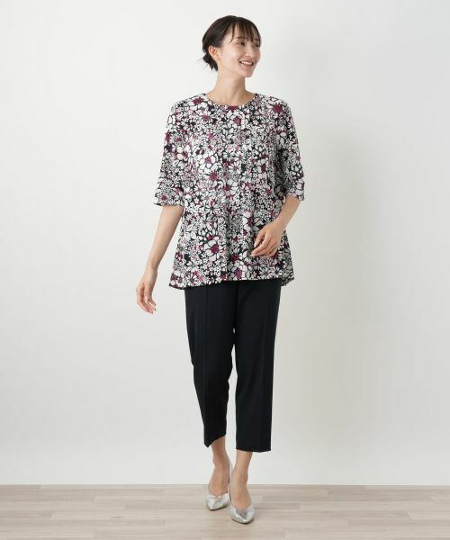 Leilian PLUS HOUSE / レリアンプラスハウス カットソー | 【店舗人気】フラワープリントカットソー【Leilian WHITE LABEL】 | 詳細4