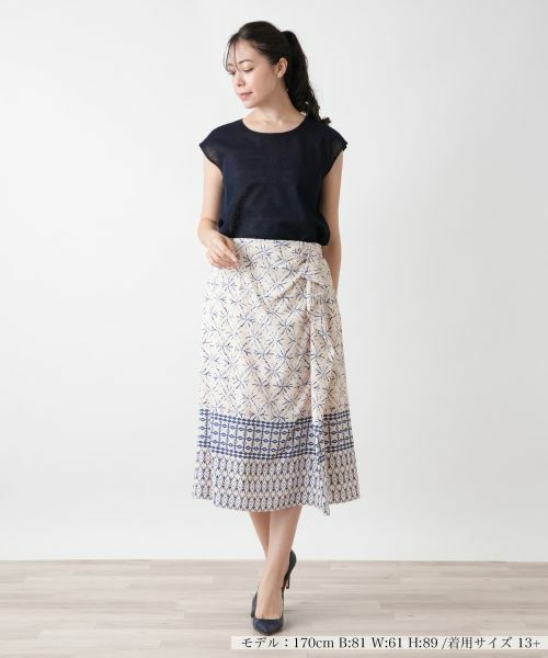 Leilian PLUS HOUSE / レリアンプラスハウス ミニ・ひざ丈スカート | 幾何学柄切替ラップ風スカート【BOURGE】 | 詳細1