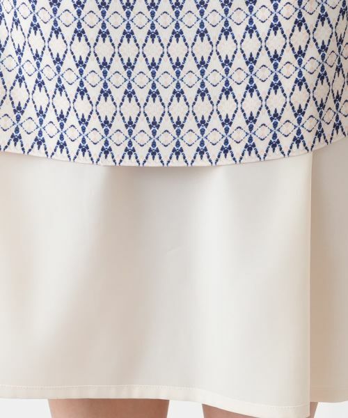 Leilian PLUS HOUSE / レリアンプラスハウス ミニ・ひざ丈スカート | 幾何学柄切替ラップ風スカート【BOURGE】 | 詳細10