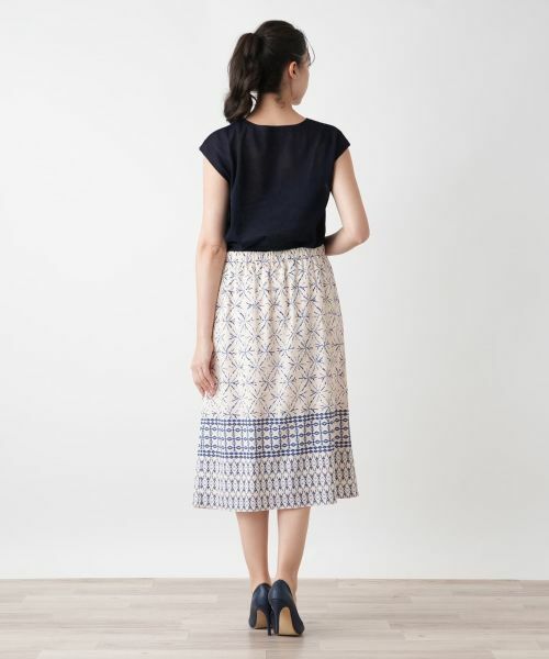 Leilian PLUS HOUSE / レリアンプラスハウス ミニ・ひざ丈スカート | 幾何学柄切替ラップ風スカート【BOURGE】 | 詳細3