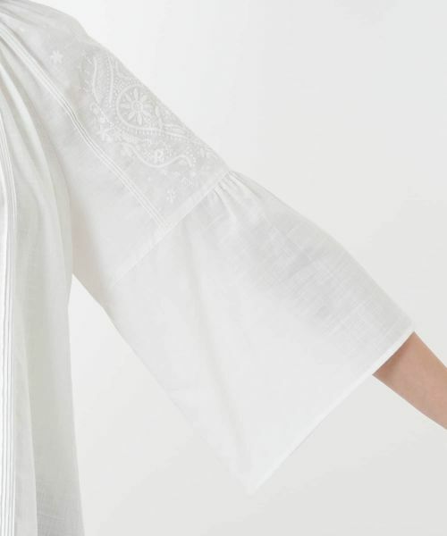 Leilian PLUS HOUSE / レリアンプラスハウス シャツ・ブラウス | 刺繍フレアスリーブブラウス【Leilian WHITE LABEL】 | 詳細12