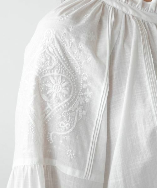 Leilian PLUS HOUSE / レリアンプラスハウス シャツ・ブラウス | 刺繍フレアスリーブブラウス【Leilian WHITE LABEL】 | 詳細15