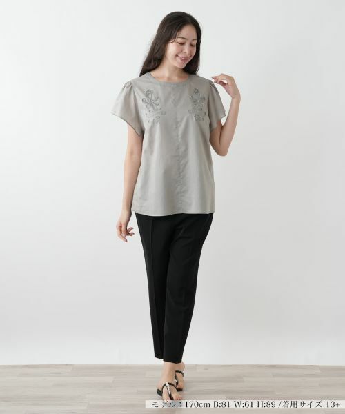 フラワー刺繍ブラウス【Leilian WHITE LABEL】 （シャツ