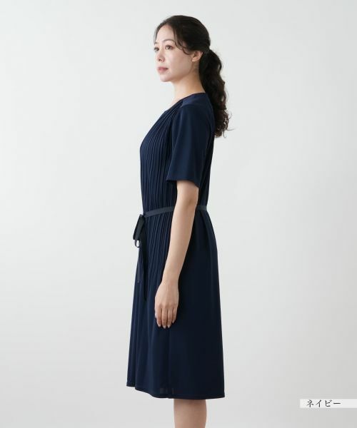 Leilian PLUS HOUSE / レリアンプラスハウス ドレス | ベルト付きプリーツワンピース【Leilian WHITE LABEL】 | 詳細12