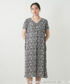 Leilian PLUS HOUSE / レリアンプラスハウス ドレス | 【店舗人気】プリントVネックワンピース【Leilian WHITE LABEL】