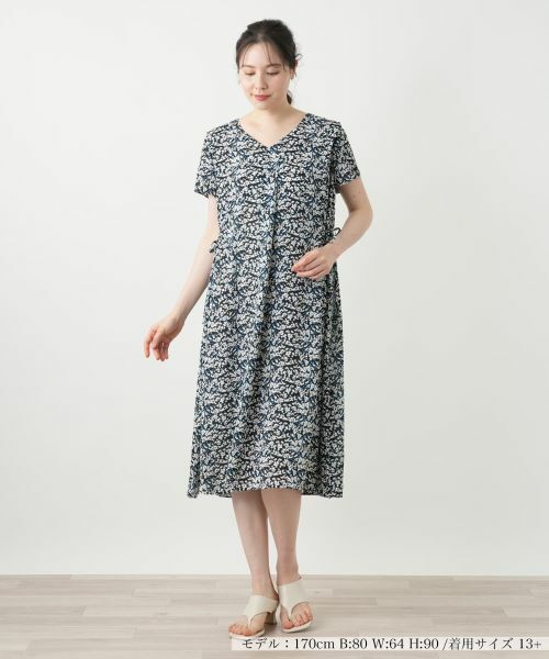 Leilian PLUS HOUSE / レリアンプラスハウス ドレス | 【店舗人気】プリントVネックワンピース【Leilian WHITE LABEL】 | 詳細5