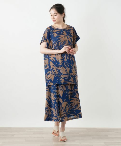 Leilian PLUS HOUSE / レリアンプラスハウス シャツ・ブラウス | 【店舗人気】リーフ柄チュニックブラウス【Leilian WHITE LABEL】 | 詳細4