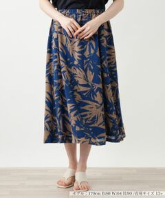 Leilian PLUS HOUSE / レリアンプラスハウス ミニ・ひざ丈スカート | リーフ柄フレアスカート【Leilian WHITE LABEL】