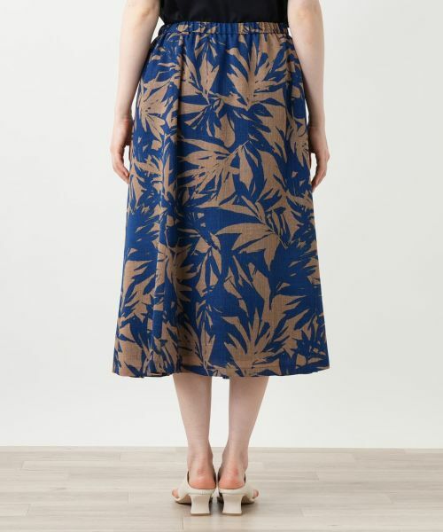 Leilian PLUS HOUSE / レリアンプラスハウス ミニ・ひざ丈スカート | リーフ柄フレアスカート【Leilian WHITE LABEL】 | 詳細9