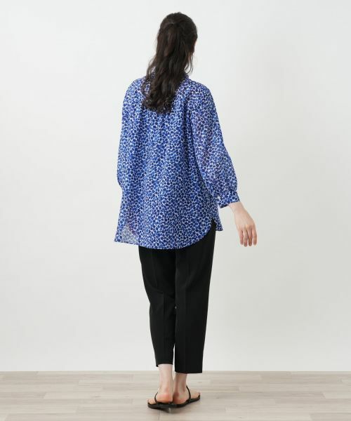 Leilian PLUS HOUSE / レリアンプラスハウス シャツ・ブラウス | 小花柄プリントブラウス【Leilian WHITE LABEL】 | 詳細6