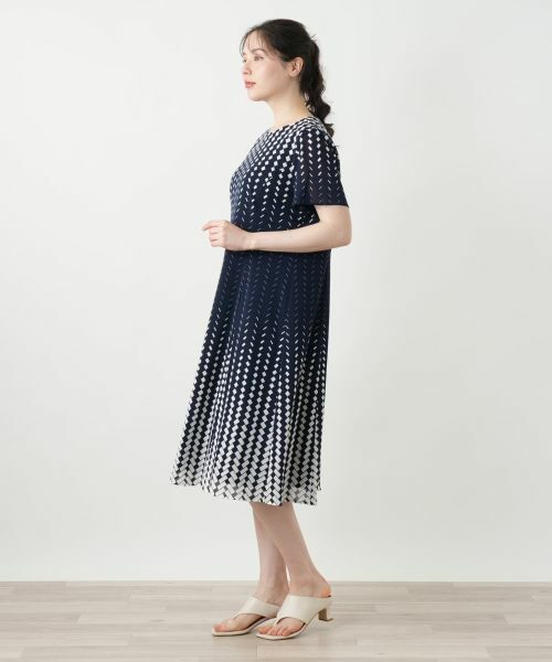 Leilian PLUS HOUSE / レリアンプラスハウス ドレス | 幾何学柄フレアワンピース | 詳細5