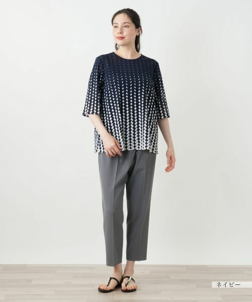 Leilian PLUS HOUSE / レリアンプラスハウス シャツ・ブラウス | 幾何学柄ノーカラーブラウス | 詳細1