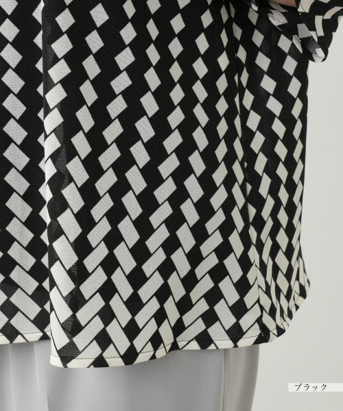 Leilian PLUS HOUSE / レリアンプラスハウス シャツ・ブラウス | 幾何学柄ノーカラーブラウス | 詳細13