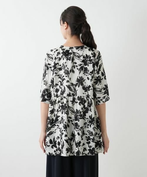 Leilian PLUS HOUSE / レリアンプラスハウス シャツ・ブラウス | 【店舗人気】プリントフレアブラウス【Leilian WHITE LABEL】 | 詳細8