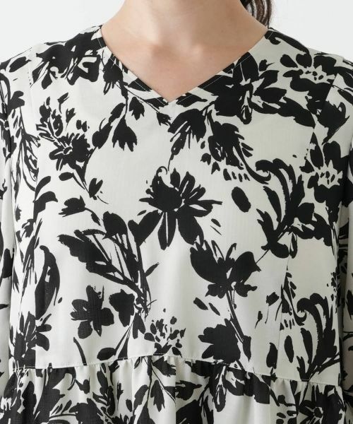 Leilian PLUS HOUSE / レリアンプラスハウス シャツ・ブラウス | 【店舗人気】プリントフレアブラウス【Leilian WHITE LABEL】 | 詳細9
