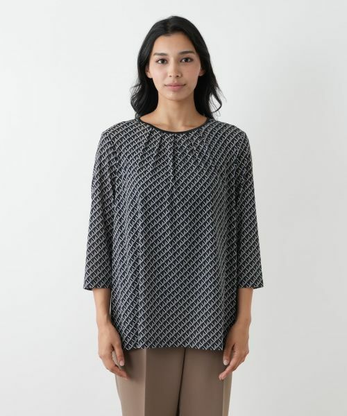 Leilian PLUS HOUSE / レリアンプラスハウス カットソー | 幾何学柄クルーネックカットソー | 詳細10