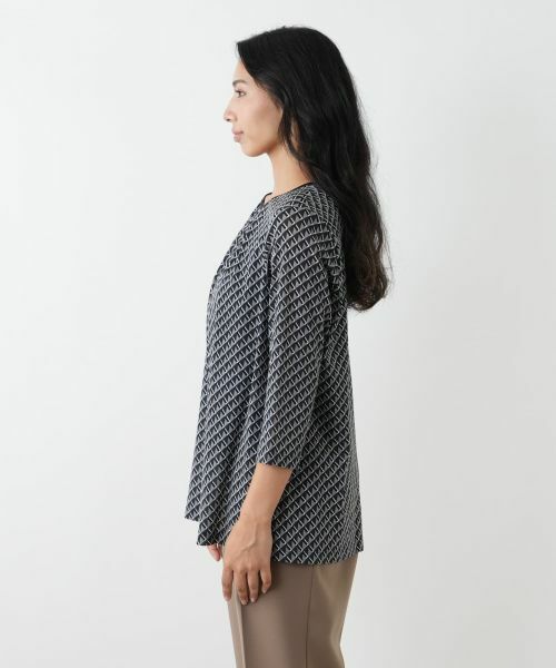 Leilian PLUS HOUSE / レリアンプラスハウス カットソー | 幾何学柄クルーネックカットソー | 詳細11