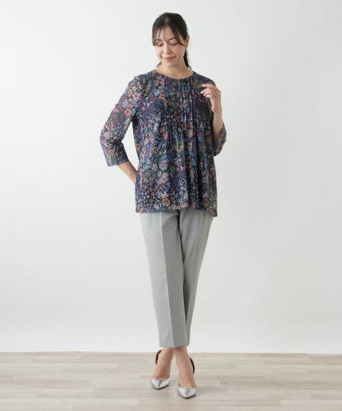 Leilian PLUS HOUSE / レリアンプラスハウス カットソー | プリントピンタックカットソー【BINDA】 | 詳細1