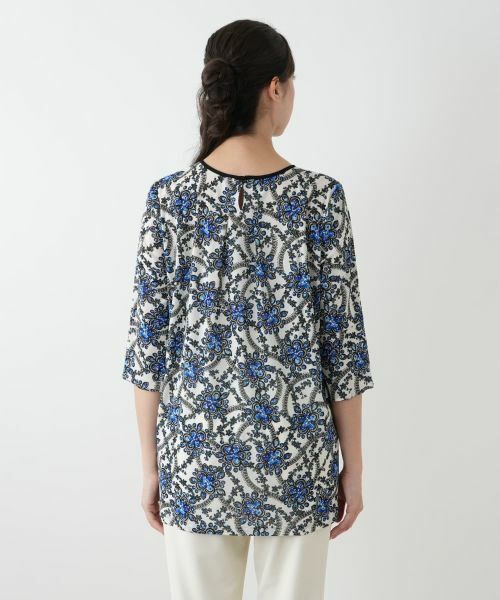 Leilian PLUS HOUSE / レリアンプラスハウス シャツ・ブラウス | プリントフレアブラウス | 詳細9