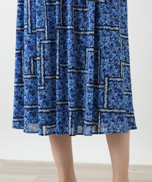 Leilian PLUS HOUSE / レリアンプラスハウス ミニ・ひざ丈スカート | フラワー柄フレアスカート | 詳細11