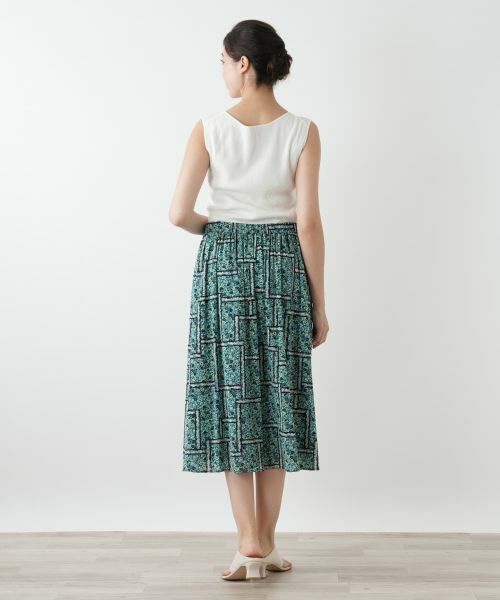 Leilian PLUS HOUSE / レリアンプラスハウス ミニ・ひざ丈スカート | フラワー柄フレアスカート | 詳細3