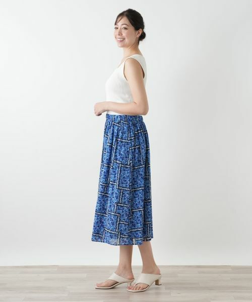 Leilian PLUS HOUSE / レリアンプラスハウス ミニ・ひざ丈スカート | フラワー柄フレアスカート | 詳細5