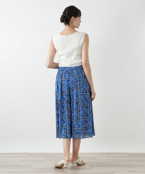 Leilian PLUS HOUSE / レリアンプラスハウス ミニ・ひざ丈スカート | フラワー柄フレアスカート | 詳細6