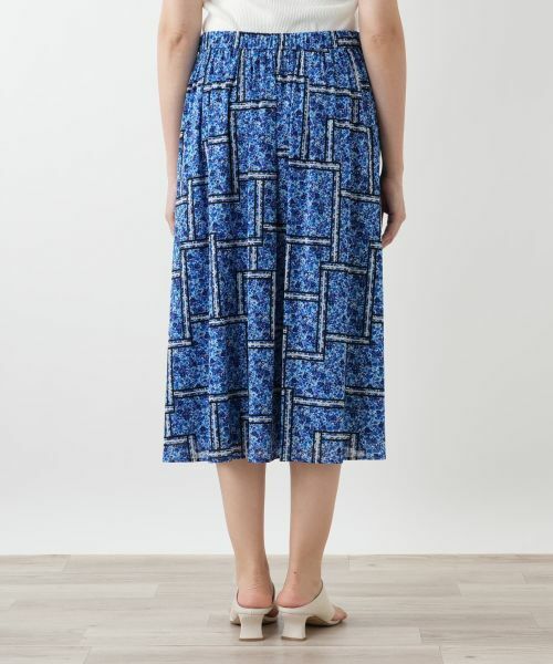 Leilian PLUS HOUSE / レリアンプラスハウス ミニ・ひざ丈スカート | フラワー柄フレアスカート | 詳細9