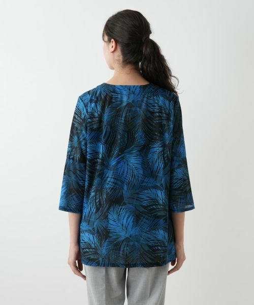 Leilian PLUS HOUSE / レリアンプラスハウス シャツ・ブラウス | プリントフレアブラウス【Leilian WHITE LABEL】 | 詳細9