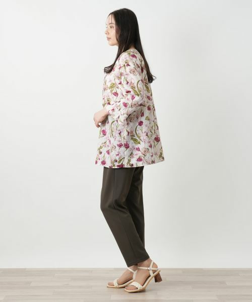 Leilian PLUS HOUSE / レリアンプラスハウス シャツ・ブラウス | フラワー柄チュニックブラウス【Leilian WHITE LABEL】 | 詳細2