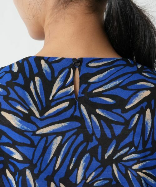 Leilian PLUS HOUSE / レリアンプラスハウス シャツ・ブラウス | プリントタックブラウス【Leilian WHITE LABEL】 | 詳細12