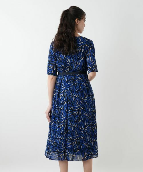 Leilian PLUS HOUSE / レリアンプラスハウス ドレス | プリントプリーツワンピース【Leilian WHITE LABEL】 | 詳細10