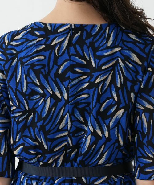 Leilian PLUS HOUSE / レリアンプラスハウス ドレス | プリントプリーツワンピース【Leilian WHITE LABEL】 | 詳細12