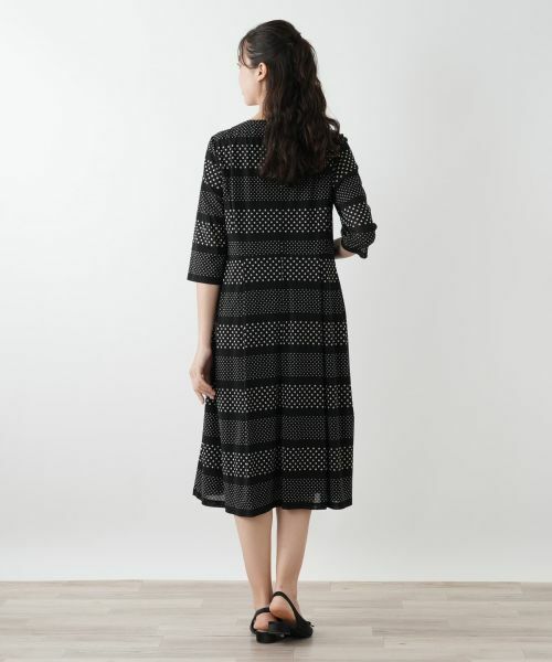 Leilian PLUS HOUSE / レリアンプラスハウス ドレス | プリントフレアワンピース【プラス企画】 | 詳細3
