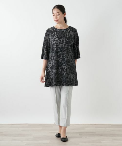 Leilian PLUS HOUSE / レリアンプラスハウス シャツ・ブラウス | 刺繍クルーネックブラウス | 詳細1