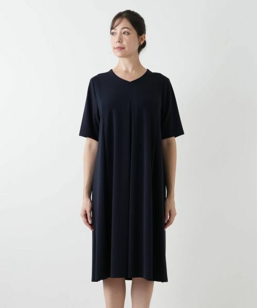 Leilian PLUS HOUSE / レリアンプラスハウス ドレス | Vネックフレアワンピース【Leilian WHITE LABEL】 | 詳細10