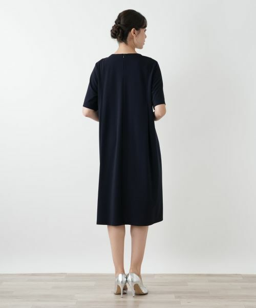 Leilian PLUS HOUSE / レリアンプラスハウス ドレス | Vネックフレアワンピース【Leilian WHITE LABEL】 | 詳細9