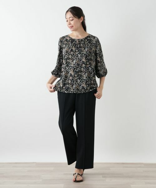 Leilian PLUS HOUSE / レリアンプラスハウス カットソー | プリントフレアブラウス【Leilian WHITE LABEL】 | 詳細1