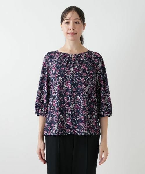 Leilian PLUS HOUSE / レリアンプラスハウス カットソー | プリントフレアブラウス【Leilian WHITE LABEL】 | 詳細10