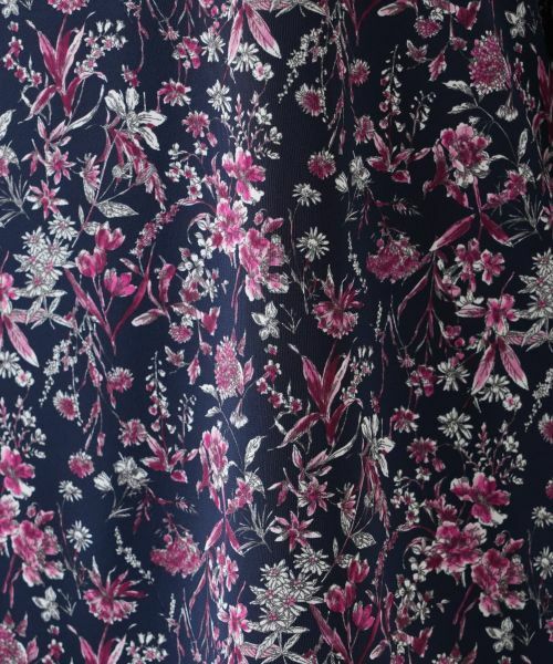 Leilian PLUS HOUSE / レリアンプラスハウス カットソー | プリントフレアブラウス【Leilian WHITE LABEL】 | 詳細17