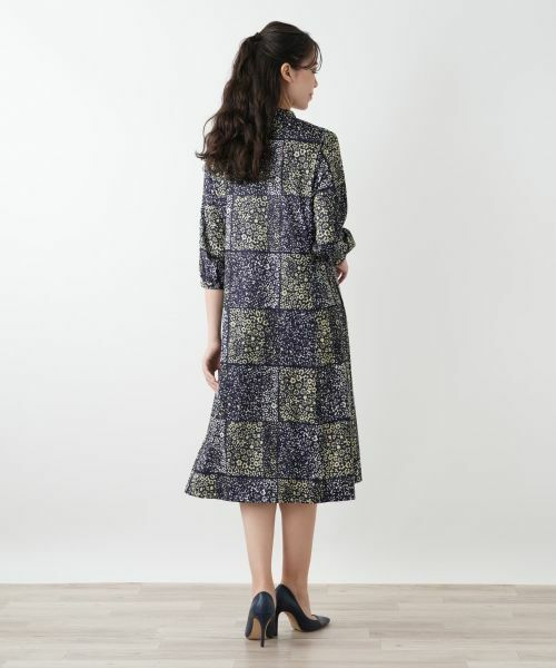 Leilian PLUS HOUSE / レリアンプラスハウス ドレス | プリントボウタイワンピース【ROCHAS Premiere】 | 詳細3